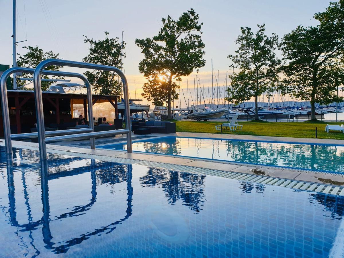 Butique Apartman Balatonlelle Exteriér fotografie